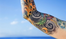 Tatuaggio in estate: si può fare o è meglio evitare?